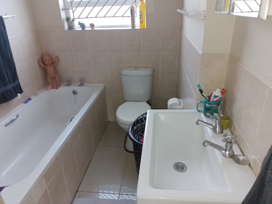 To Let 2 Bedroom Property for Rent in Soneike Western Cape